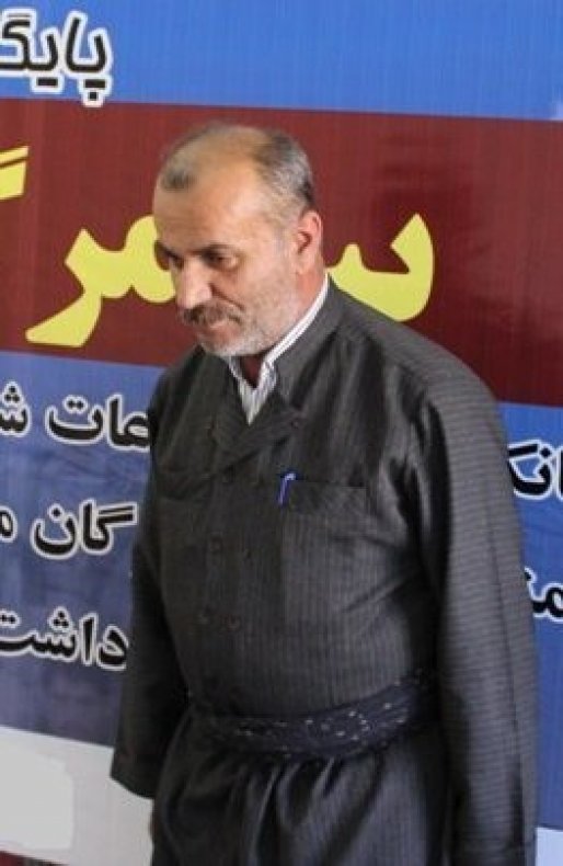 اصابت ترکش خمپاره در عملیات والفجر 10 باعث شد که کمر و گردنم برای همیشه ثابت بماند