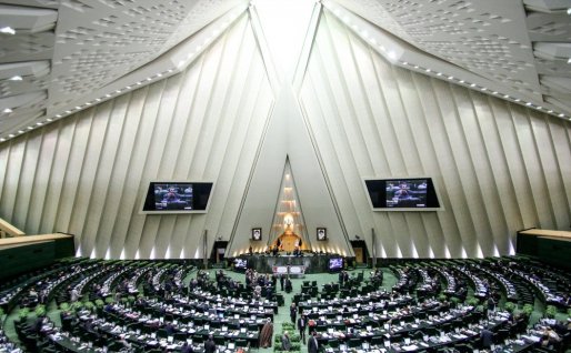 توهم سیاسی نماینده قبلی مجلس با طعم غرور کاذب!!!