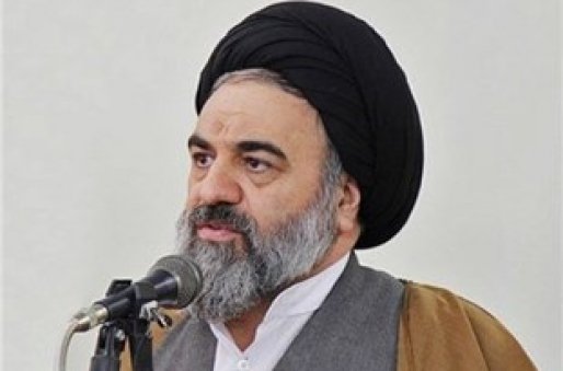 نزاع و تفرقه در جهان اسلام نتیجه‌ای جز تضعیف ندارد/امنیت ایران به وحدت گره خورده است