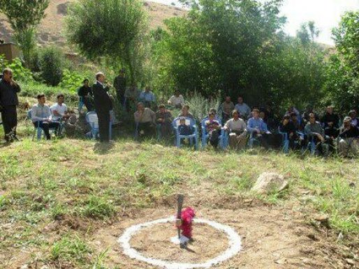 دبستان روستای سوته در سقز کلنگ زنی شد/کوچکترین اهمال در مدارس فرسوده تبعات جبران ناپذیری را به دنبال دارد