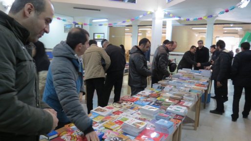 افتتاح نمایشگاه کتاب به مناسبت دهه فجر در سقز