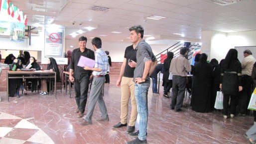 مشکلاتی از جنس دانشگاه و دانشجو؛ از اداره کلاس توسط استادان کم تجربه حق التدریسی تا فضای آلوده به جناح بازی های سیاسی