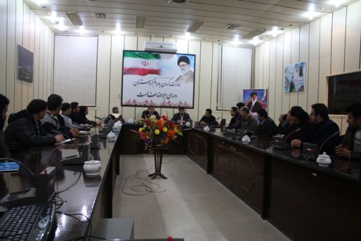 هنر نمایش، نقش روشنگری در جامعه برعهده دارد