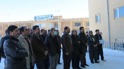 دانشگاه آزاد سقز در تجمعی اعتراض آمیز شهادت شیخ نمر را محکوم کرد