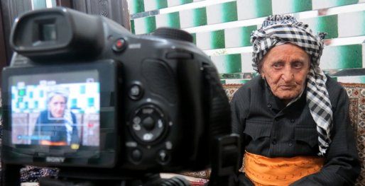 پیرترین پدربزرگ ایرانی که فرزند ندارد اما 100 نوه دارد! / درس زندگی پدر 135 ساله  سقزی برای مردم + عکس