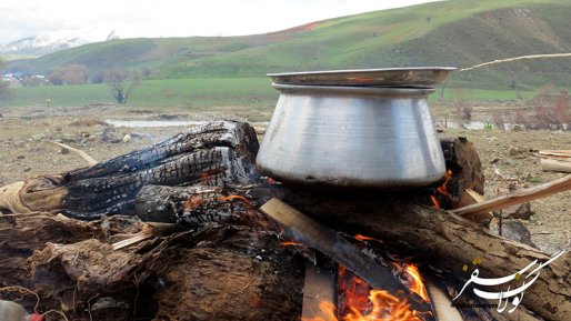 آشتی شهروندان سقزی با طبیعت در روز طبیعت به روایت دوربین گولان