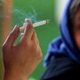 نخبگی تا نشئگی با چند پک گل/ عشق جوان معتاد زندگی دخترک را به باد داد
