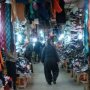 ازیاد پوشاک فروشان در سایه بیکاری/مردم بیشتر دنبال کالاهای ارزان قیمت هستند/حمایت دولت برای خروج از وضعیت رکود ضروریست