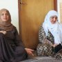 پس از شهید شدن پدر و مادرم زندگی روی خوش به ما نشان نداد/ هیچ سدی برای منع اشکهای برادرانم نداشتم