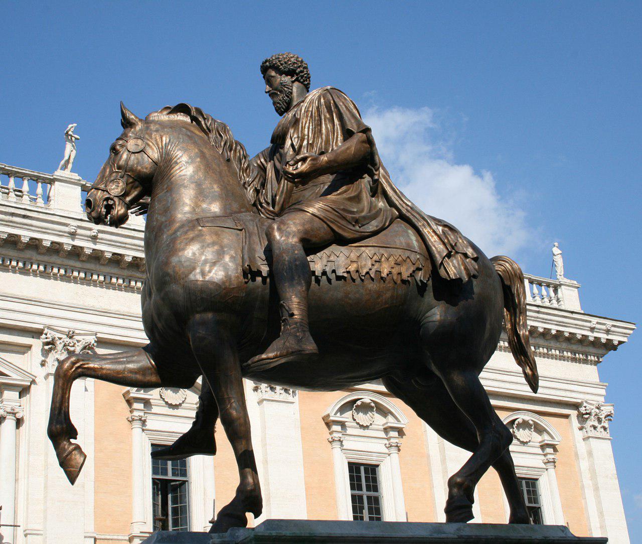 مجسمه هلپرکی سوارو، مجسمه، تندیس، برج ایفل، اسب، سوارکار